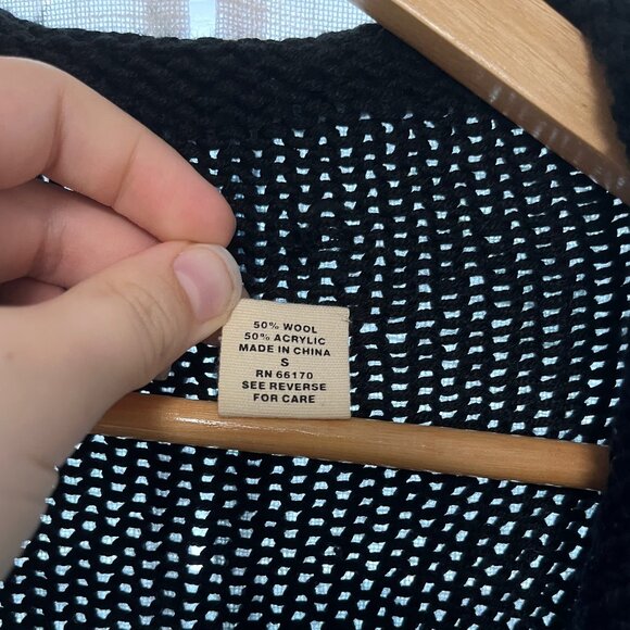 Long Knit Wool Coat - Picture 5 of 11